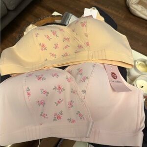 Fiona Bra’s Floral Soft-Cup Bra in Pale Pink and Cream